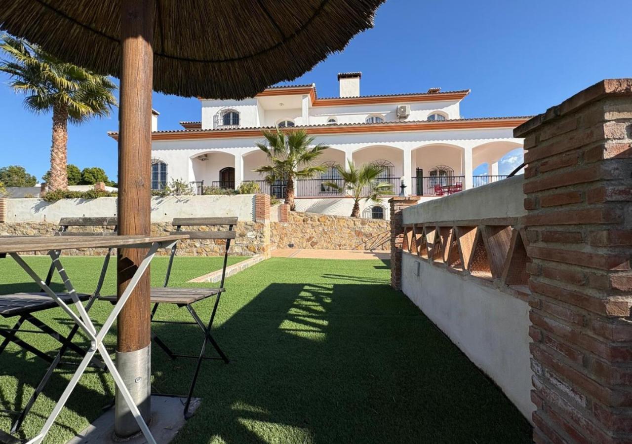 Spacious Villa With Exceptional Views In Malaga Casarabonela Екстериор снимка