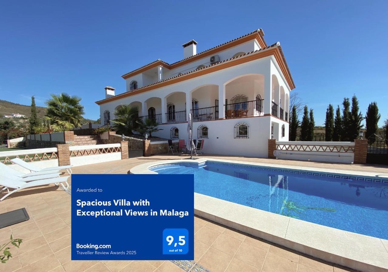 Spacious Villa With Exceptional Views In Malaga Casarabonela Екстериор снимка